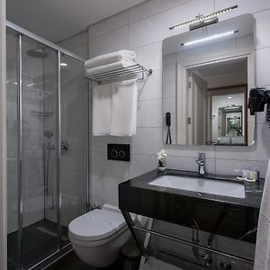 Kamer met Twee Aparte Bedden de Toegang voor Gehandicapten